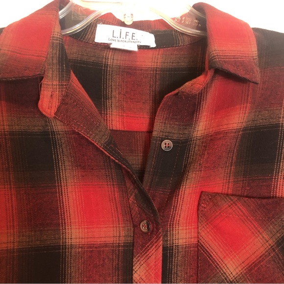 L.i.F.E. Love Is For Eternity Flannel Button Down Blouse. Size S - Picture 8 of 8